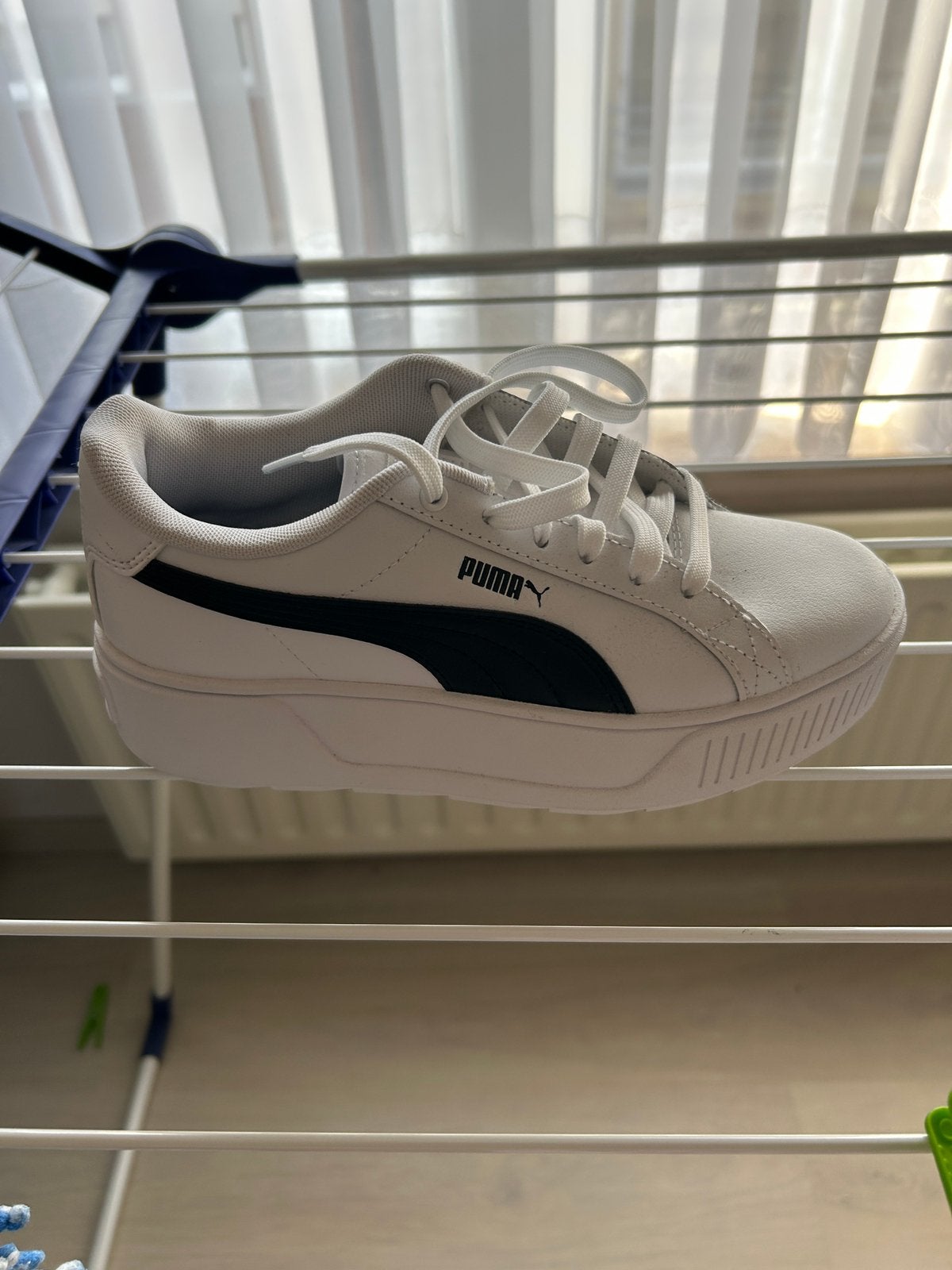 Nieuwe Puma sportschoenen maat 37, Vêtements | Femmes, Enlèvement, Neuf, Chaussures de sports