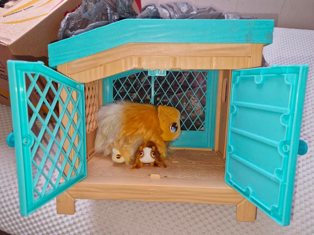 Cavia met jongen furrail speelgoed, Kinderen en Baby's, Ophalen