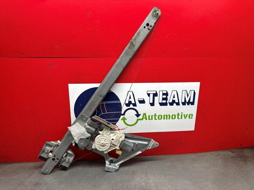 VITRE MECANISME AVANT DROIT Sprinter 3,5t (906.63), Autos : Pièces & Accessoires, Mercedes-Benz, Utilisé, Dialog.mb@mercedes-benz.com
