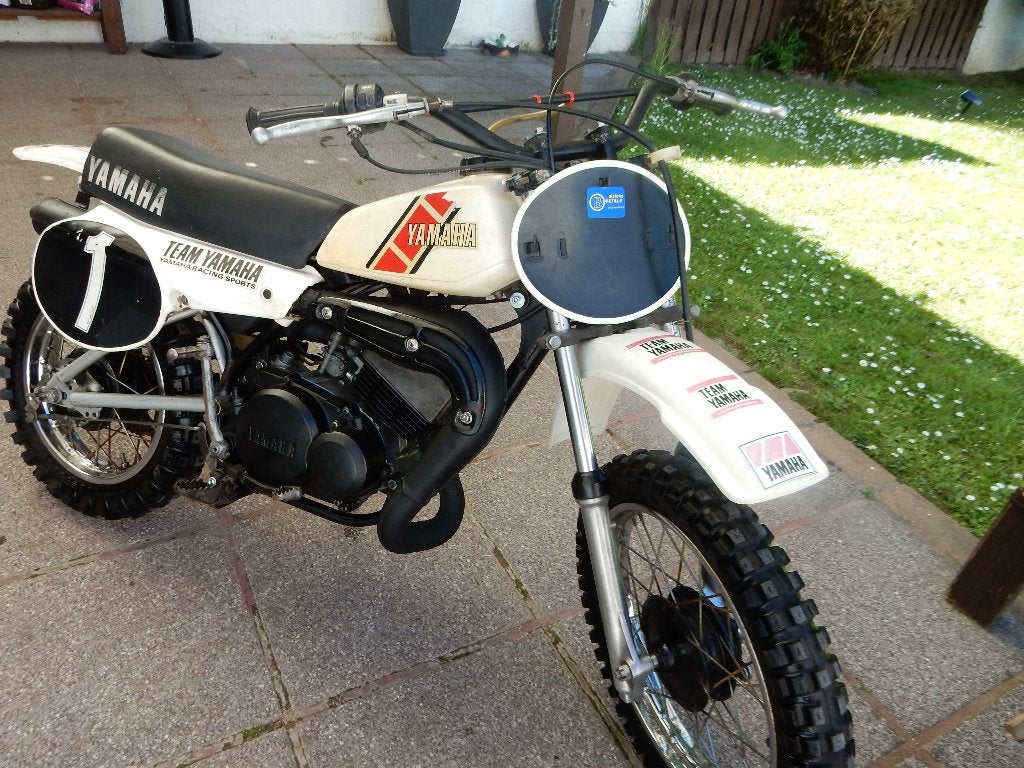 YAMAHA YZ 50, Motoren