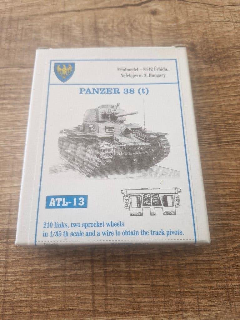 Friulmodel 1/35 Panzer 38(t) Tracks + Sprockets, Hobby en Vrije tijd, Modelbouw | Auto's en Voertuigen, Overige merken, Tank, 1:32 tot 1:50