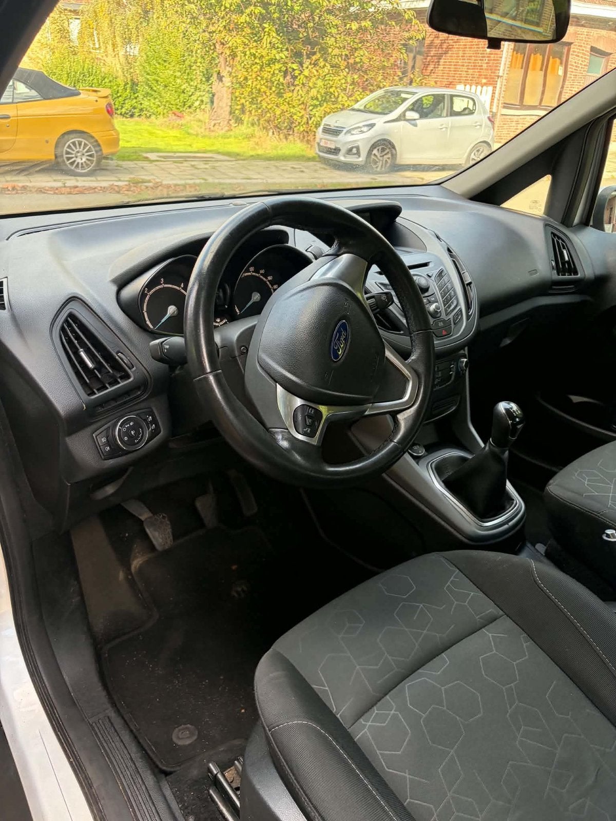 Ford B-Max 1.6 Tdci prete à immatriculer, Noir, 5 portes, https://public.car-pass.be/verify/9622-7395-9205, Euro 5