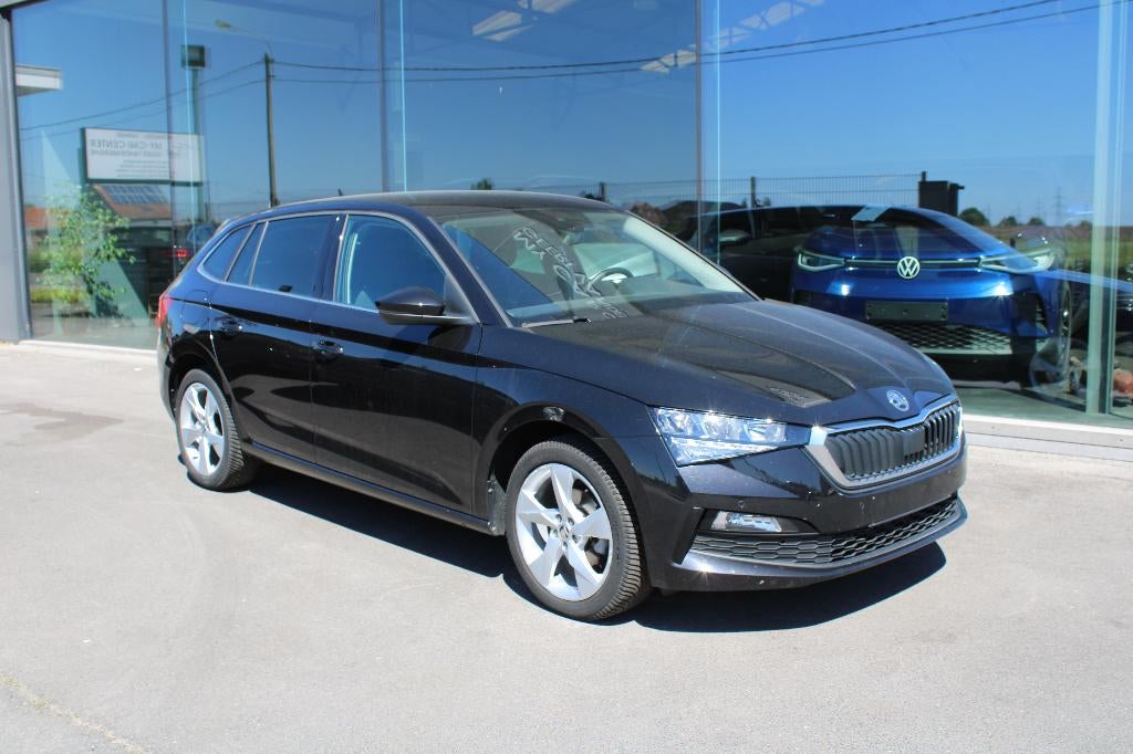 ESSIEU AVANT/VOIE DE CABINE NUMÉRIQUE SKODA SCALA 1.0TSI, Autos, Skoda, Entreprise, Achat, Scala, Airbags, Air conditionné, Apple Carplay