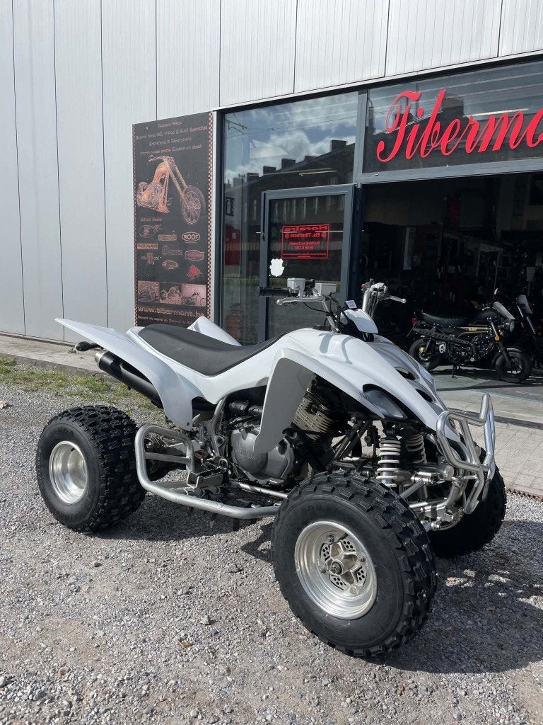Yamaha YFM350R quad, Motos, 350 cm³, Jusqu'à 11 kW