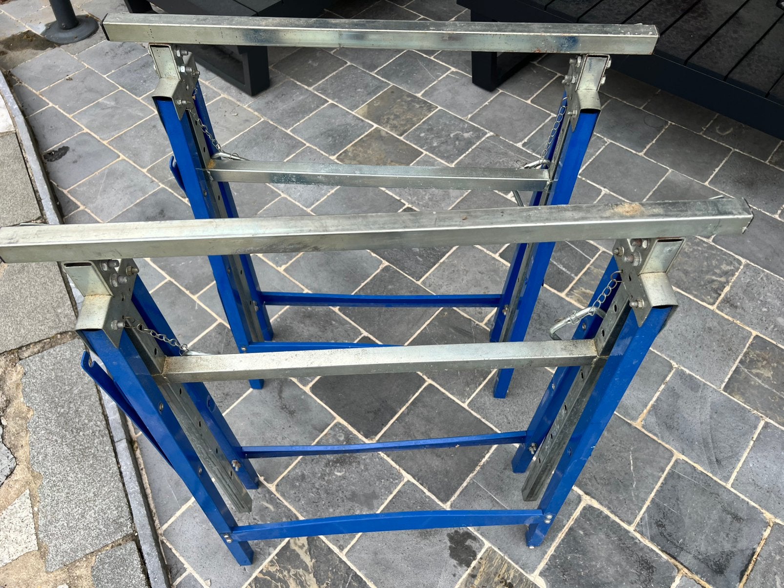 Schragen 2 stuks - In hoogte verstelbaar 80-130cm, Ophalen