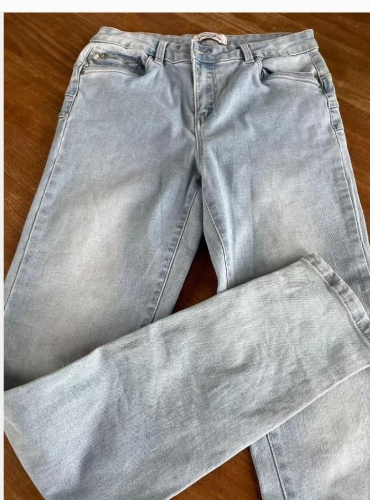 Jeans Lola&Liza taille 38, Enlèvement ou Envoi, Lola & Liza, Comme neuf, W30 - W32 (confection 38/40)