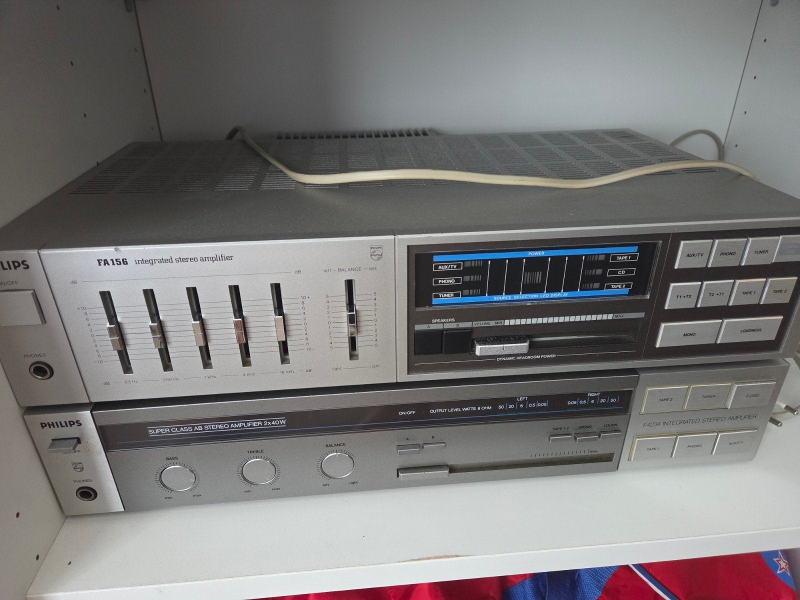 philips versterkers, Audio, Tv en Foto, Versterkers en Ontvangers, Ophalen, Gebruikt