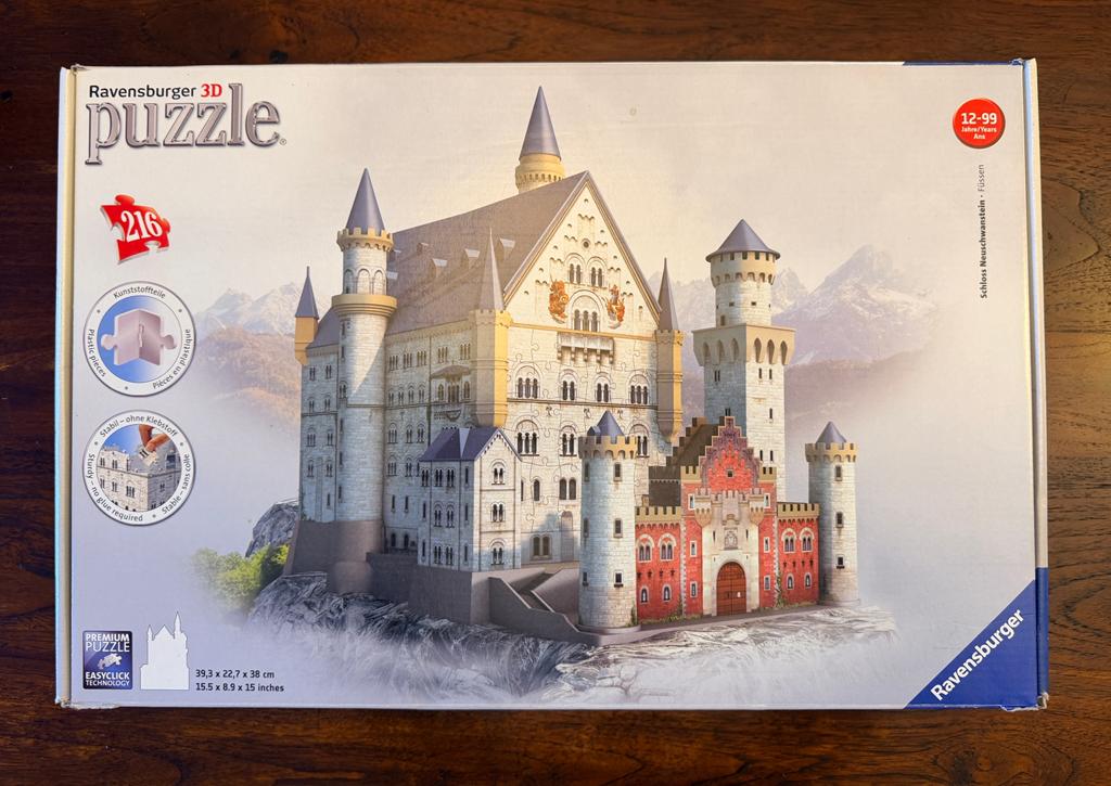 Ravensburger 3D puzzel Schloss Neuschwachstein, Ophalen of Verzenden, Zo goed als nieuw