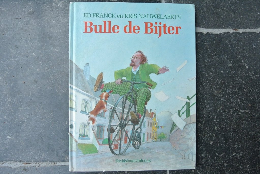 Bullu de bijter, Enlèvement ou Envoi, Fille, Livre de lecture