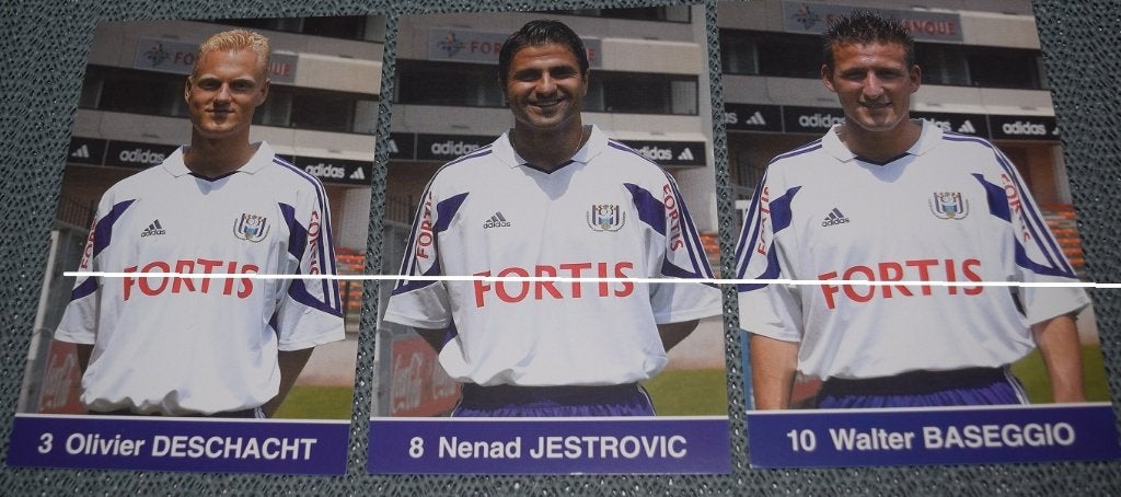 RSC Anderlecht/2003 - 2004/28 photos /15 x 10 cm, Envoi, Comme neuf, Cartes de joueur