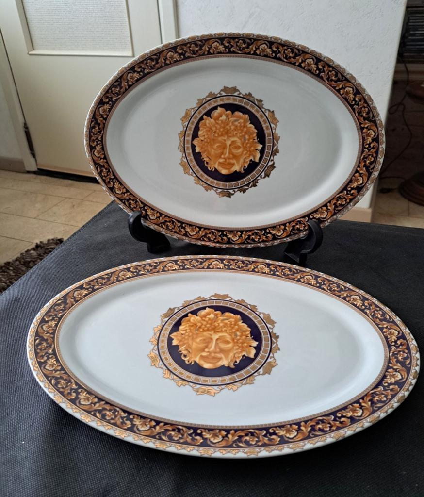 2 mooie zware die borden van limoge ,ophalen, Antiek en Kunst, Ophalen