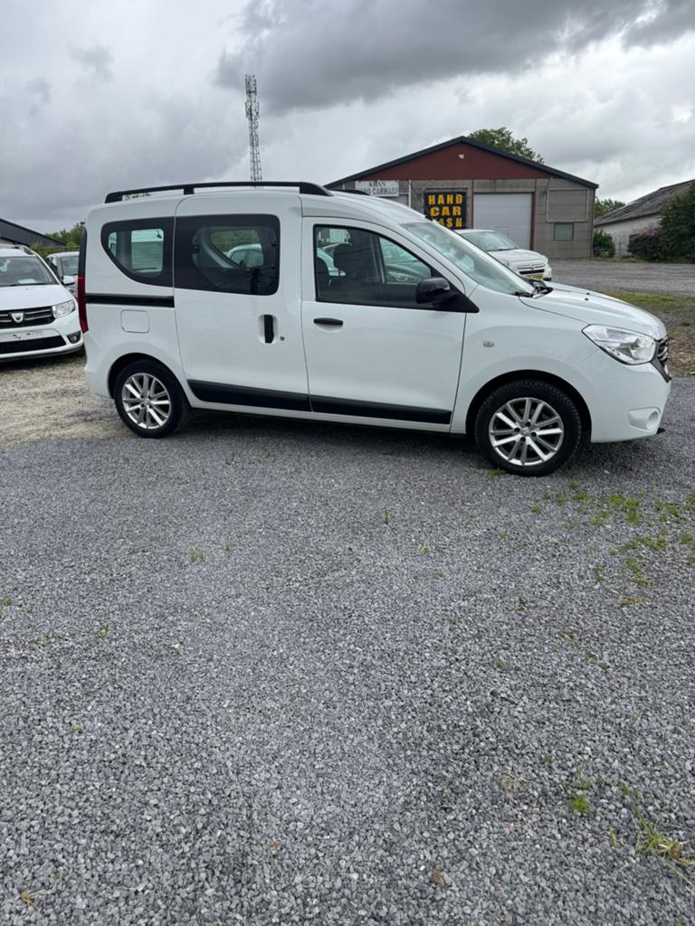 Dacia dokker 1.3 benzine bj:2020 km52110 1jaar garantie, Euro 6, Bedrijf, Handgeschakeld, 6 deurs