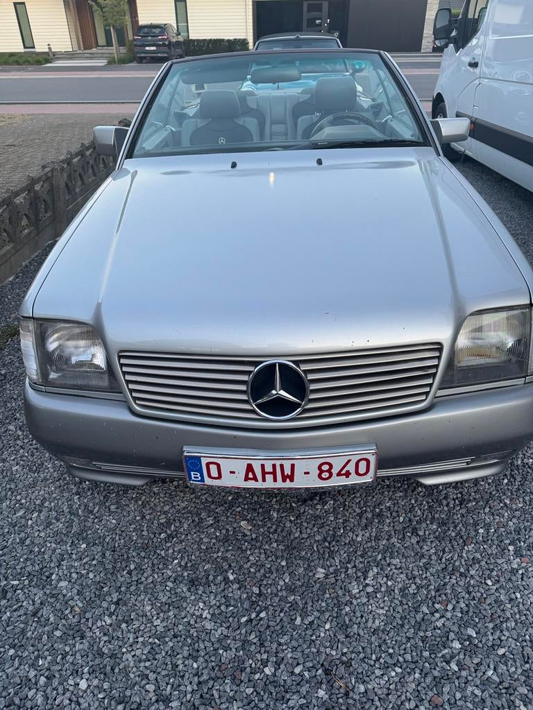 Mercedes w124 c300v 24 cabrio, Auto's, Mercedes-Benz, 4 zetels, Achterwielaandrijving, Cabriolet, Leder