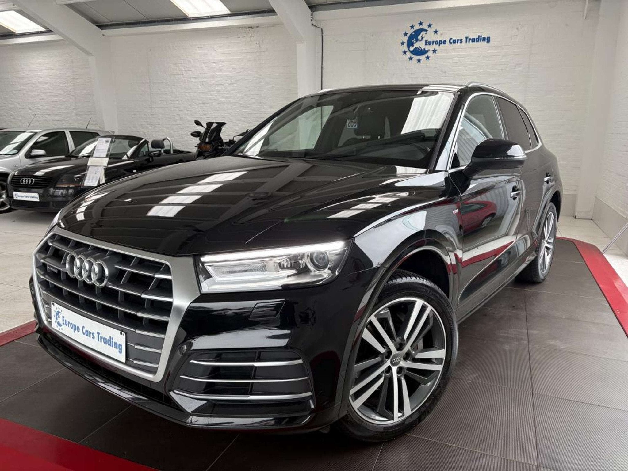 Audi Q5 252Ch S line TFSI QUATTRO 87.500km GAR 12M, Auto's, Gebruikt, 4 cilinders, Zwart, Bedrijf