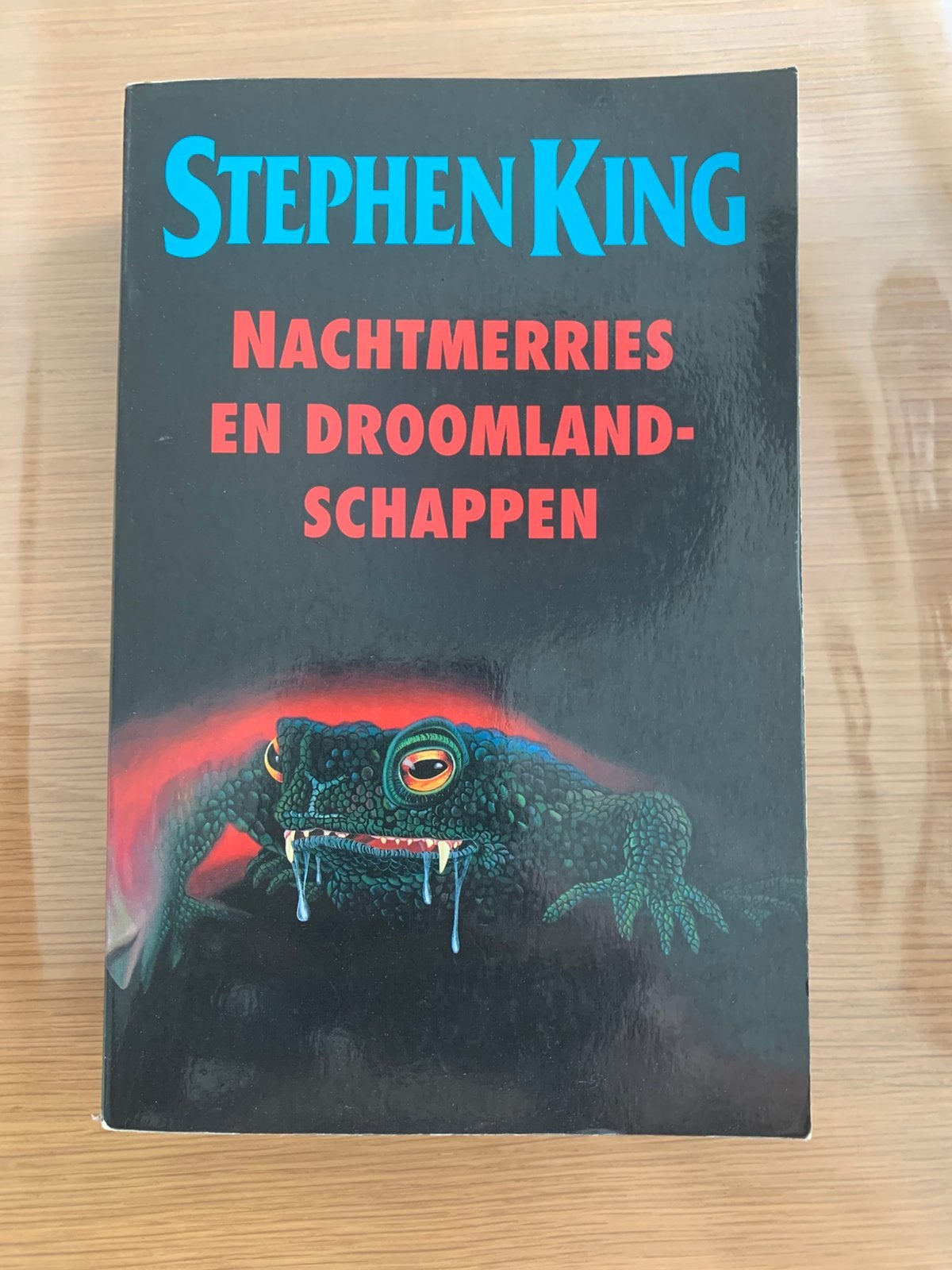 Stephen King Nachtmerries en droomlandschappen, Livres, Science-fiction, Enlèvement ou Envoi, Utilisé