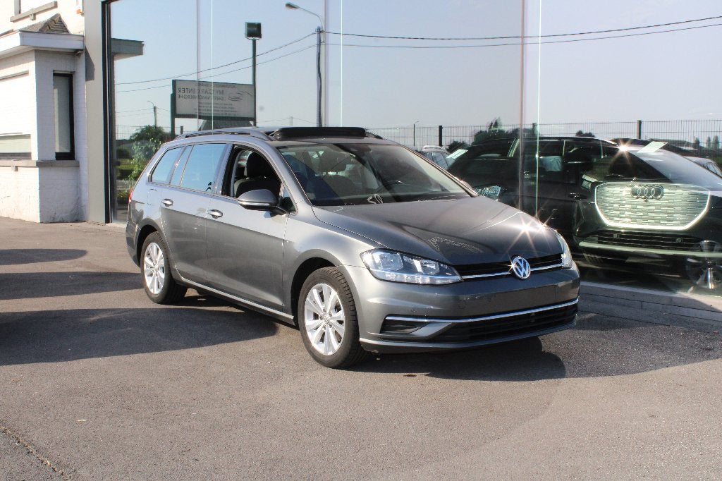 VOLKSWAGEN GOLF VII 1.5TSI CAMÉRA ACT TOW, Autos, Achat, https://public.car-pass.be/vhr/dc3390b6-d299-49ed-82f0-4126439be55d, Entreprise