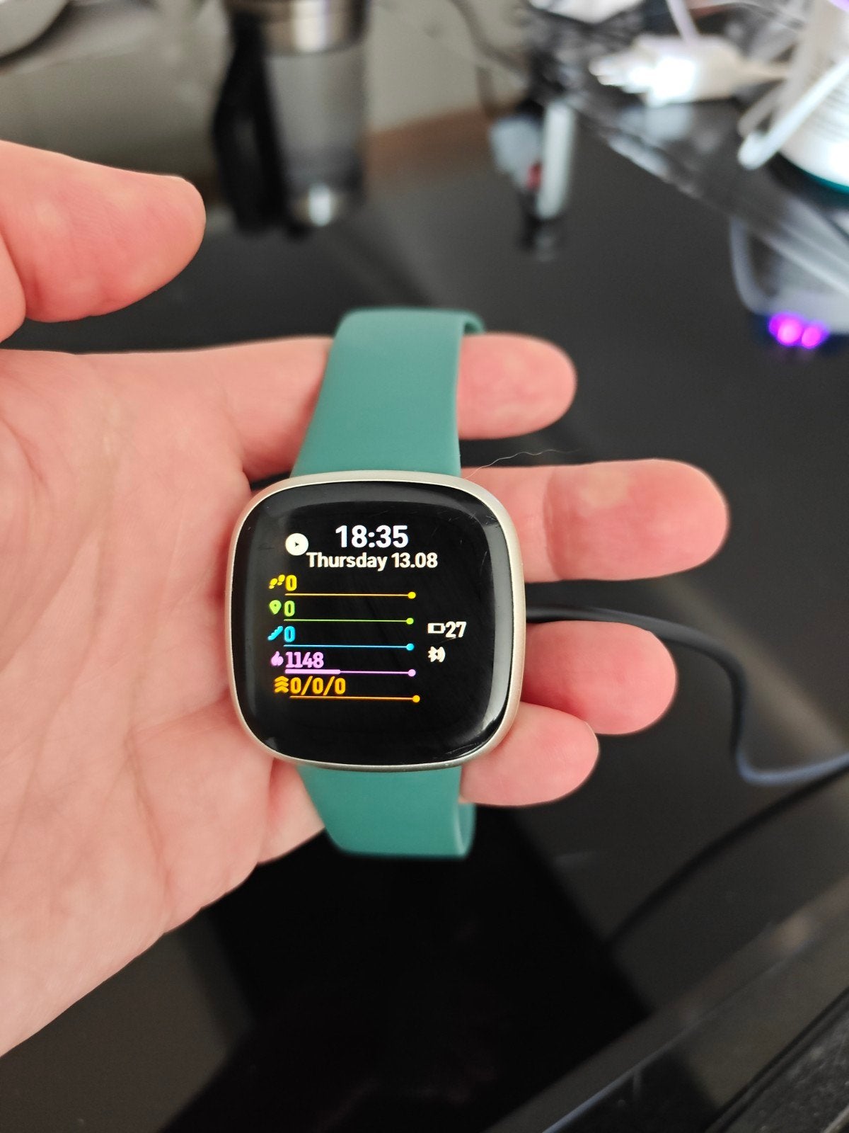 Fitbit Versa 3, Handtassen en Accessoires, Smartwatches, Conditie, Ophalen of Verzenden, Zo goed als nieuw, Fitbit