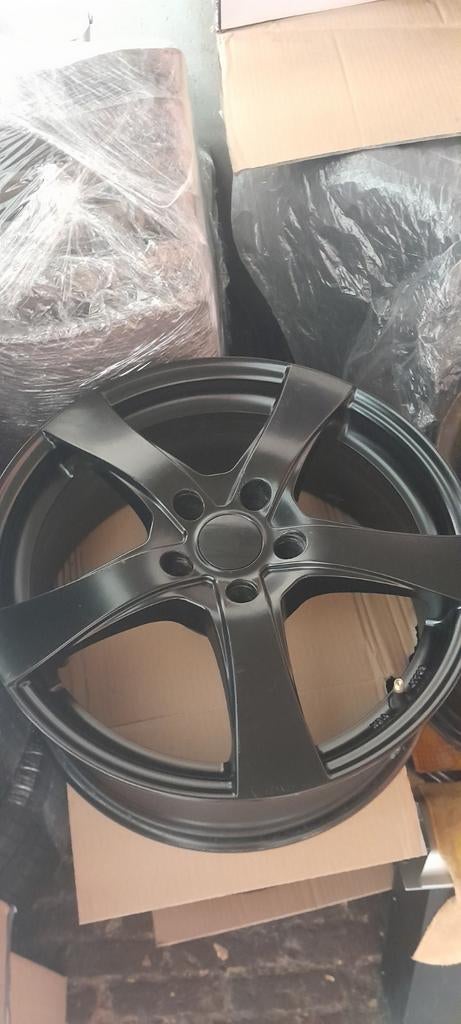 Velgen Dezent 17 inch, Auto-onderdelen, Banden en Velgen, Ophalen, 17 inch, Velg(en)