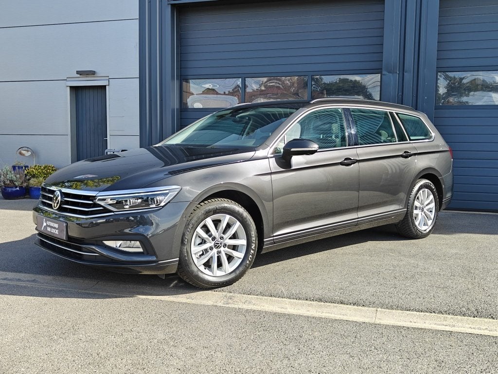 VW Passat Variant BMT 1.5TSI, Auto's, Voorwielaandrijving, Dealer onderhouden, 1498 cc, 4 cilinders