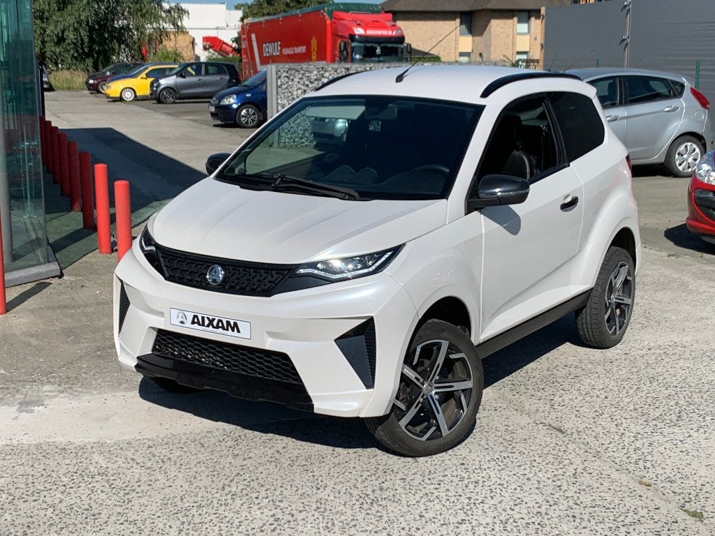 Aixam Crossover Premium new model, Auto's, Wit, Diesel, 6 kW, 2 cilinders