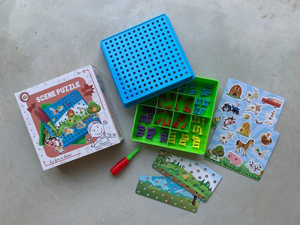 Scene Puzzle - Toy Universe - Boerderij, Ophalen of Verzenden, Zo goed als nieuw, Knutselen