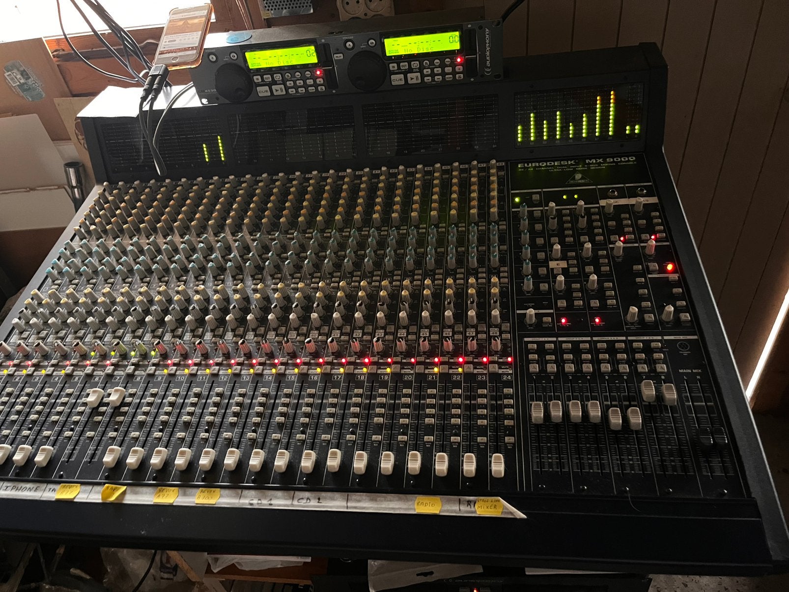 Table de mixage 24 canaux, MX9000 Eurodesk, Musique & Instruments, Enlèvement, Utilisé
