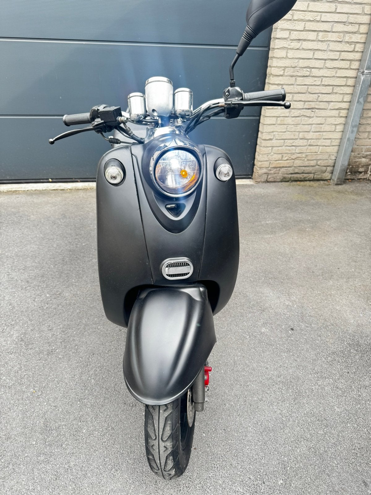 VENESI LOUIIGI 50cc Klasse A – 2025 – slechts 1.250 km!, Enlèvement, Comme neuf