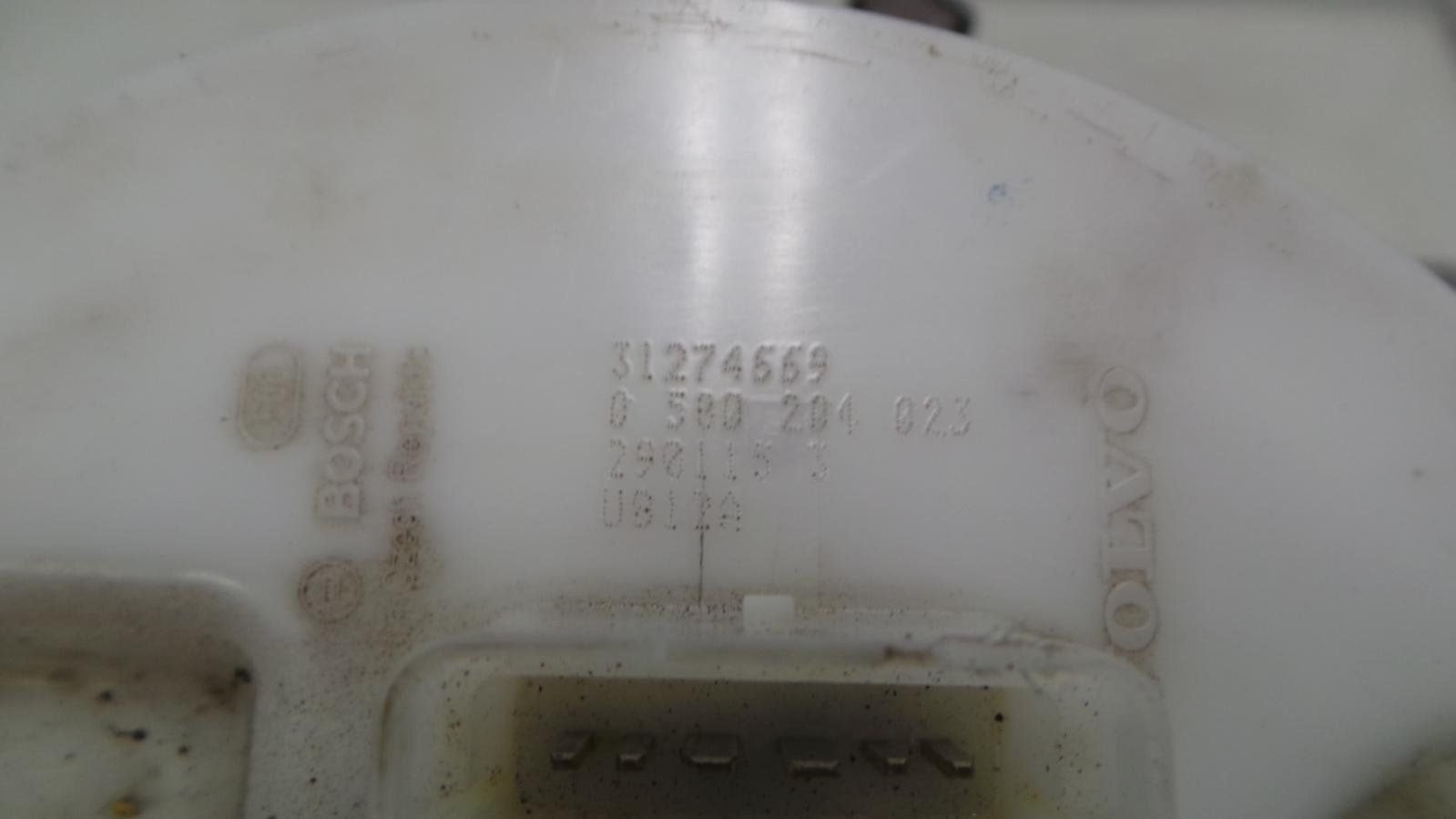 VOLVO V70 SE LUX D5 BRANDSTOF POMP VOOR DE INJECTOR 05802040, Enlèvement ou Envoi, Utilisé, ARN reconnu