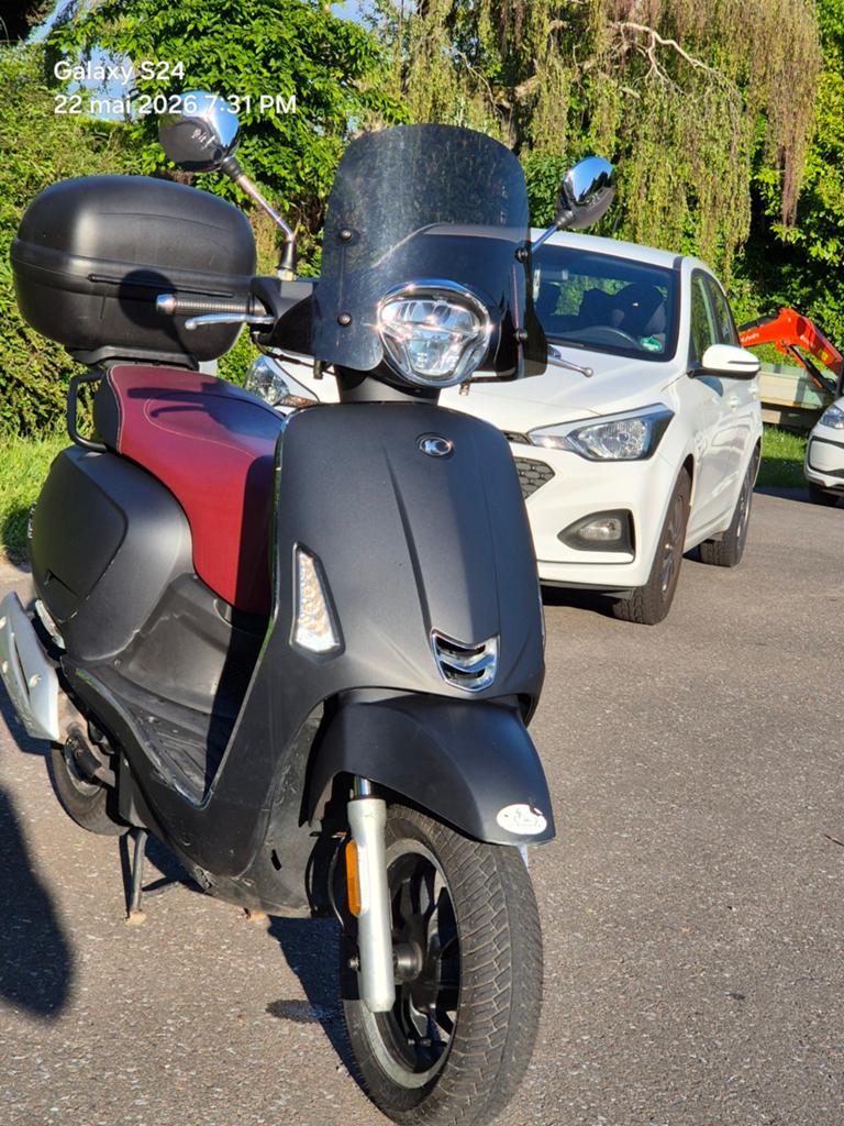 À vendre scooter classe a 25, Vélos & Vélomoteurs, Scooters | SYM, Autres modèles, Utilisé, Classe A (25 km/h), Essence