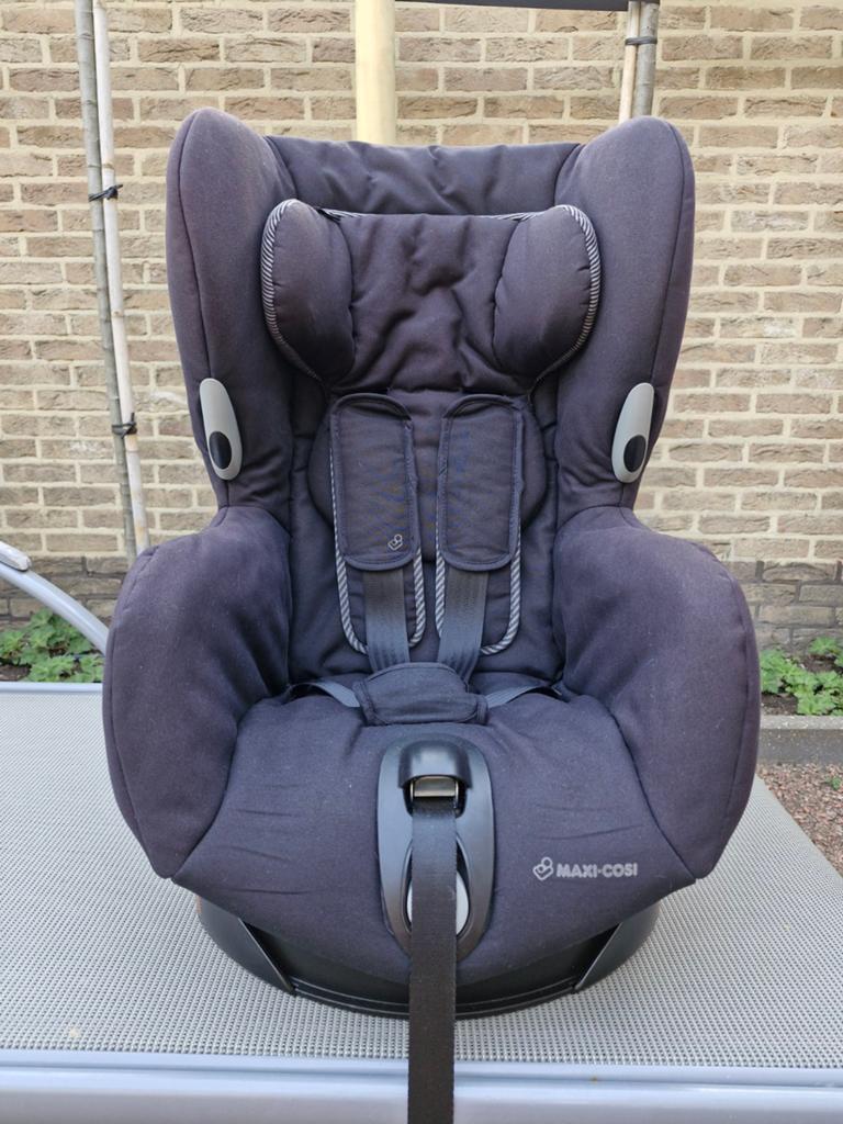 Maxi Cosi Axiss Black Raven Groep 1, Kinderen en Baby's, Autostoeltjes, Verstelbare rugleuning, 9 t/m 18 kg, Ophalen of Verzenden