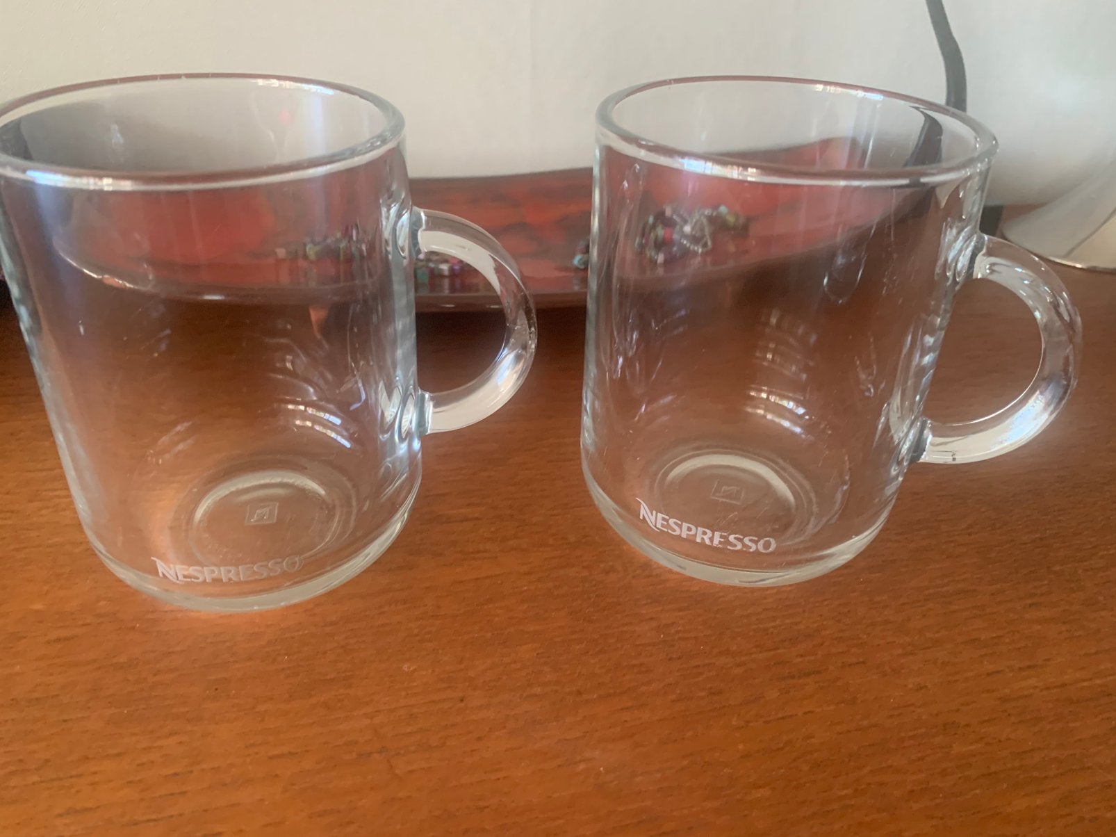 2 Grote Nespresso koffie thee chocomelktassen, Ophalen of Verzenden, Zo goed als nieuw