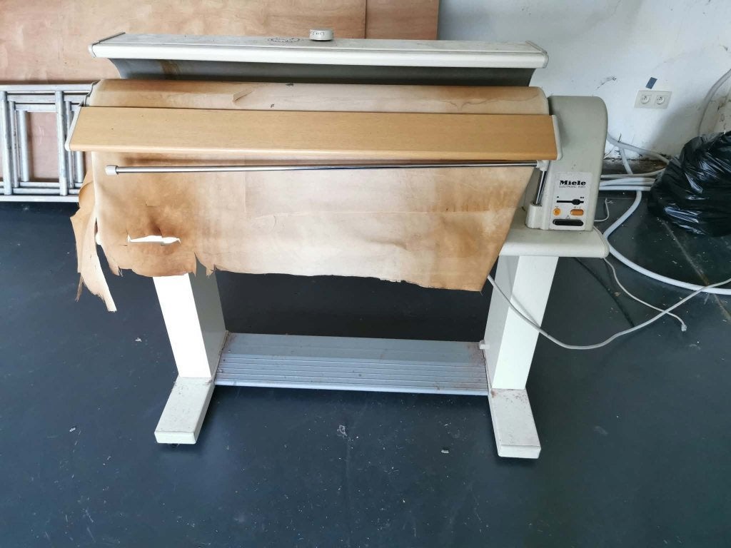 repasseuse miele electronic B863, Enlèvement, Utilisé, Autre