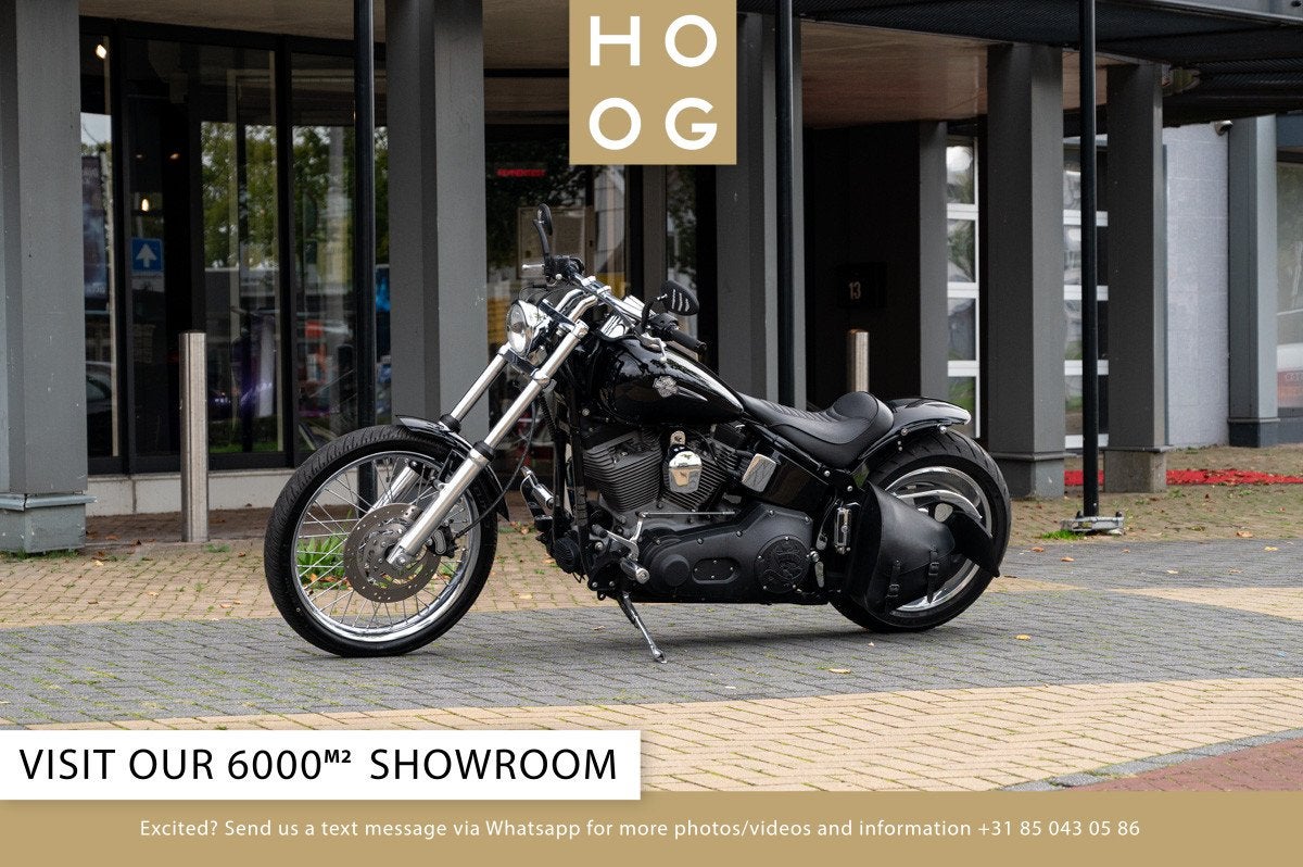 Harley-Davidson FXSTC Softail Custom (bj 2006), Auto's, Gebruikt, Zwart, 64 pk, Bedrijf