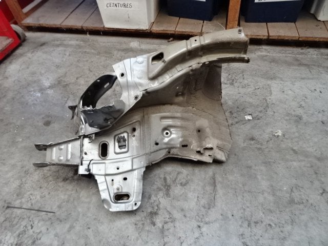 PARE BOUE AVANT GAUCHE Opel Astra H (L69) (01-2007/05-2014), Garde-boue, Opel, Opel Automobile GmbH, Utilisé