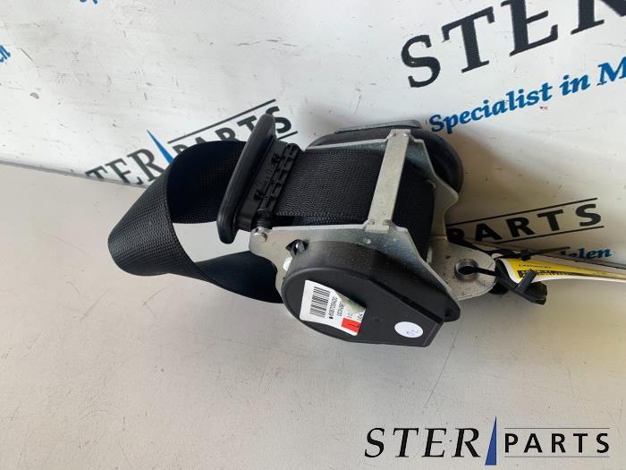 Ceinture de sécurité arrière gauche d'un Mercedes E-Klass, 3 mois de garantie, Utilisé, -, -
