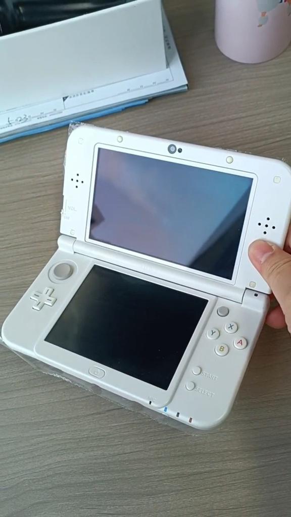 (Refurbished) New nintendo 3DSXL LUMA firmware pre-installed, Consoles de jeu & Jeux vidéo, Enlèvement ou Envoi, 3DS