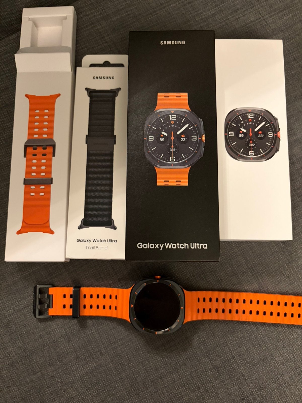 Samsung galaxy watch ultra + bracelet supplémentaire, Ophalen, Oranje, Zo goed als nieuw, Waterdicht
