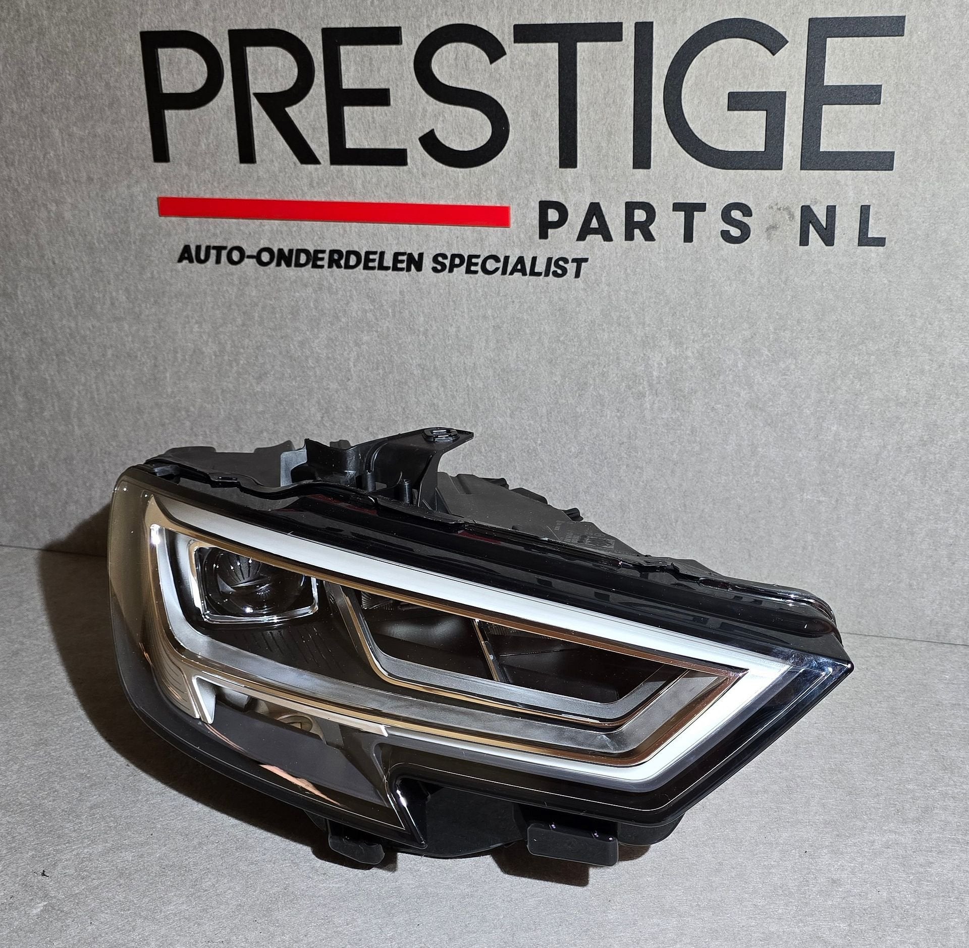 Koplamp Audi A3 8V Facelift S3 E-TRON LED Rechts 8V0941034C, -, Origine de la pièce connue, Utilisé, -