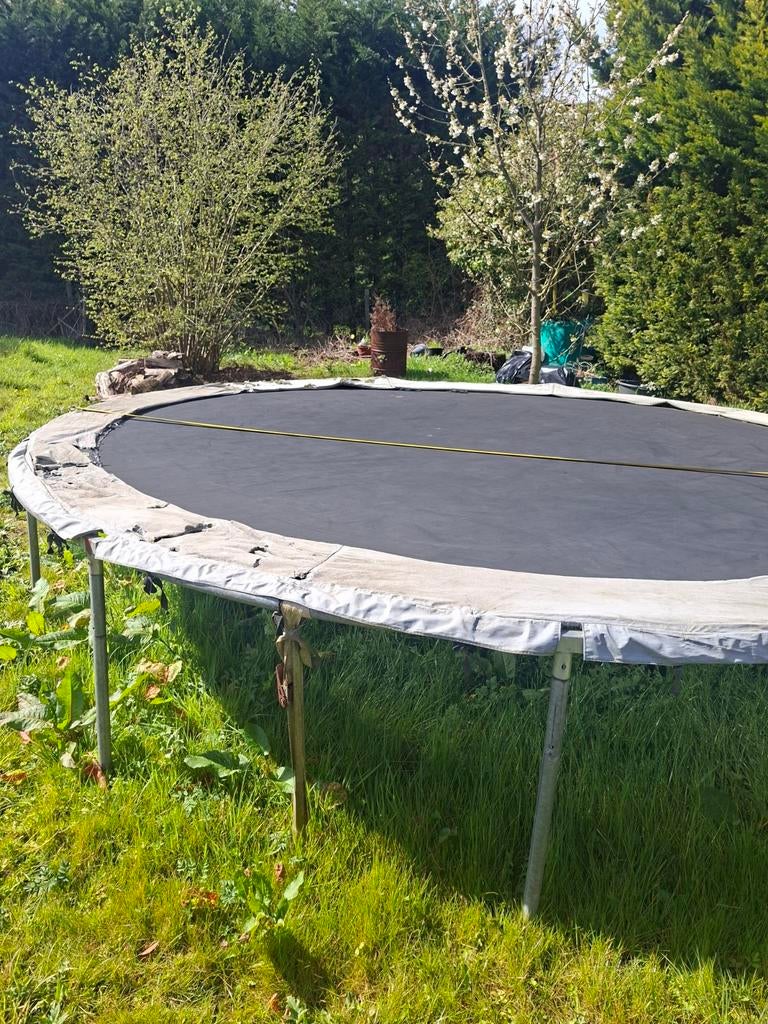 Trampoline de 4.20m de diamètre., Enlèvement