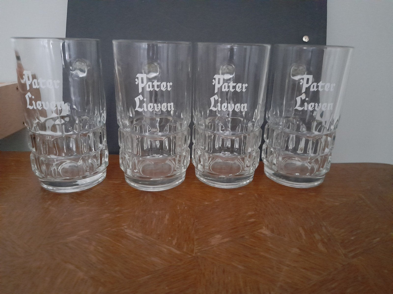 4 verres de Pater Lieven, Collections, Verres & Petits Verres, Enlèvement ou Envoi