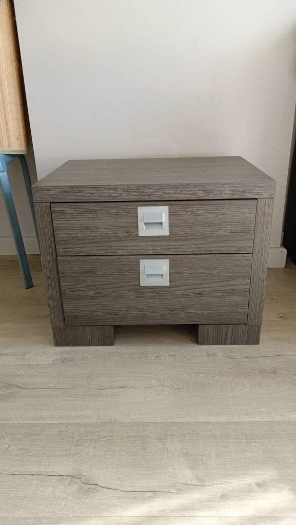 lit et deux tables de chevet (gratuits), Maison & Meubles, Autres dimensions, Brun, Enlèvement, Utilisé