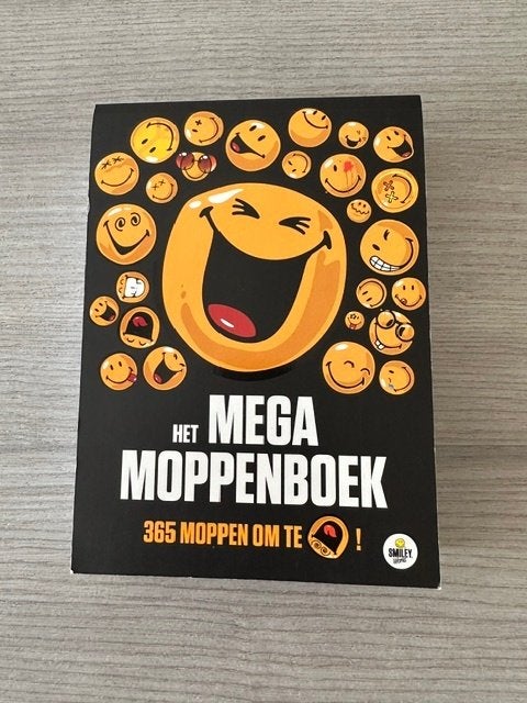 Moppenboek (nr2190a), Ophalen of Verzenden, Zo goed als nieuw, Moppen