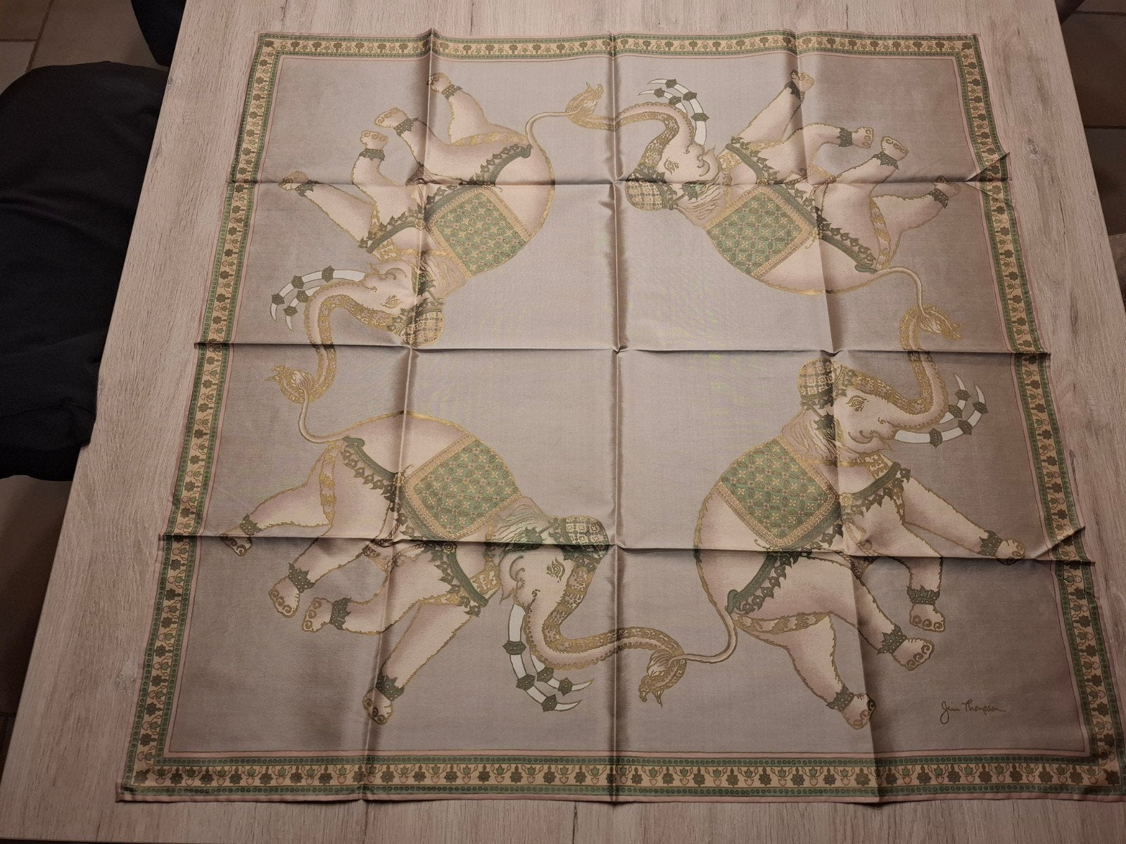 Zijde sjaal/silc scarf Jim Thompson