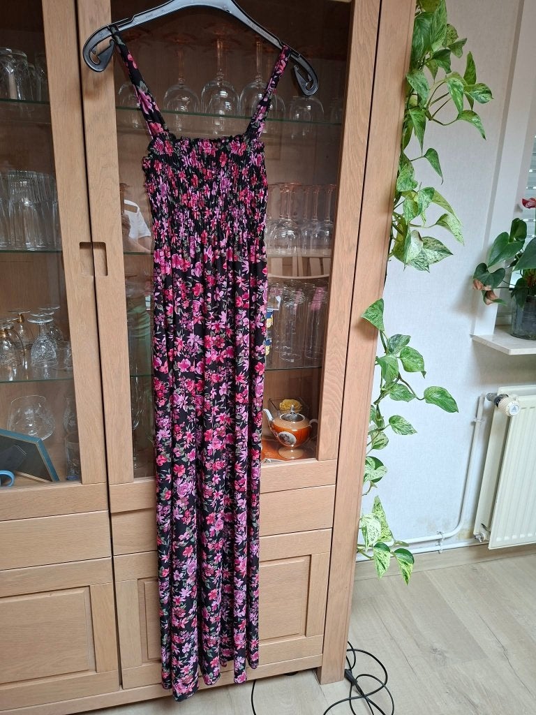 Robe d'été longue à imprimé floral NOUVELLE (taille unique), Vêtements | Femmes, Robes, Neuf, Taille 38/40 (M), Enlèvement ou Envoi