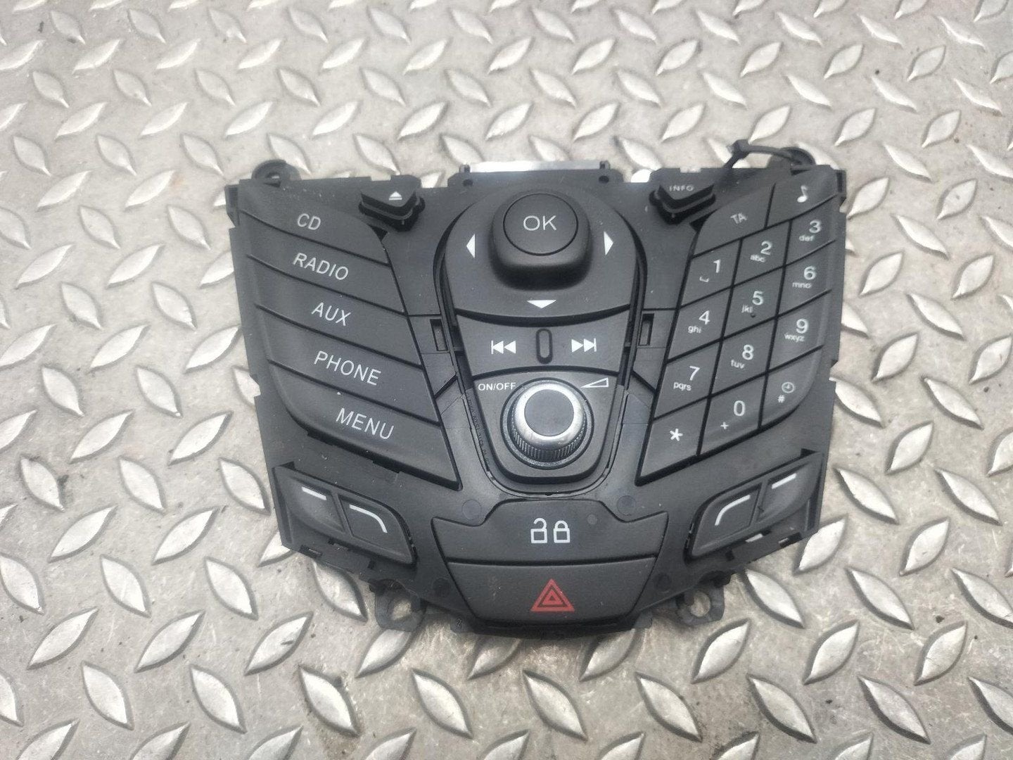 FORD TRANSIT COURIER B460 1.0 EcoBoost Trend  RADIO 2015, Ophalen of Verzenden, Gebruikt, ARN erkend