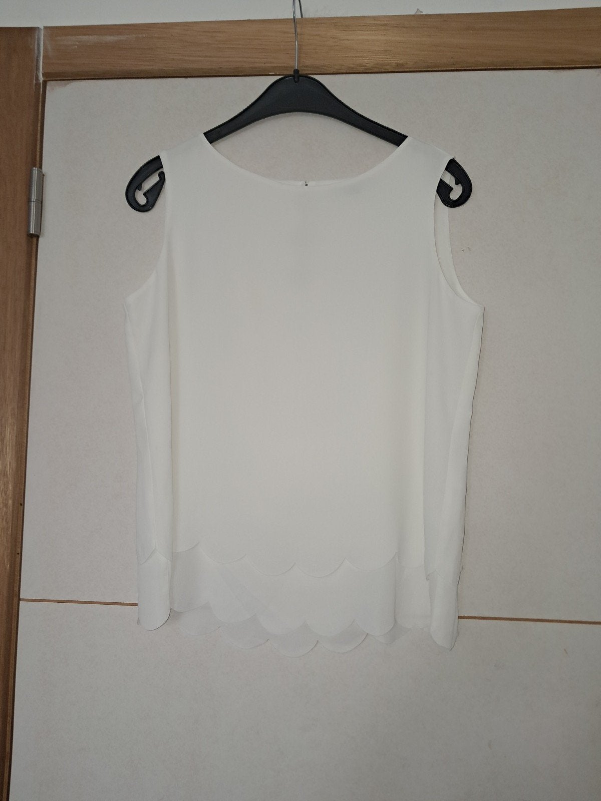 Top comma 38 nieuw, Maat 38/40 (M), Wit, Nieuw, Zonder mouw