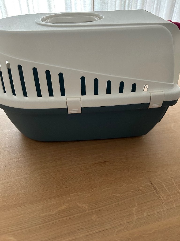 Transportbox kat, Ophalen, Zo goed als nieuw