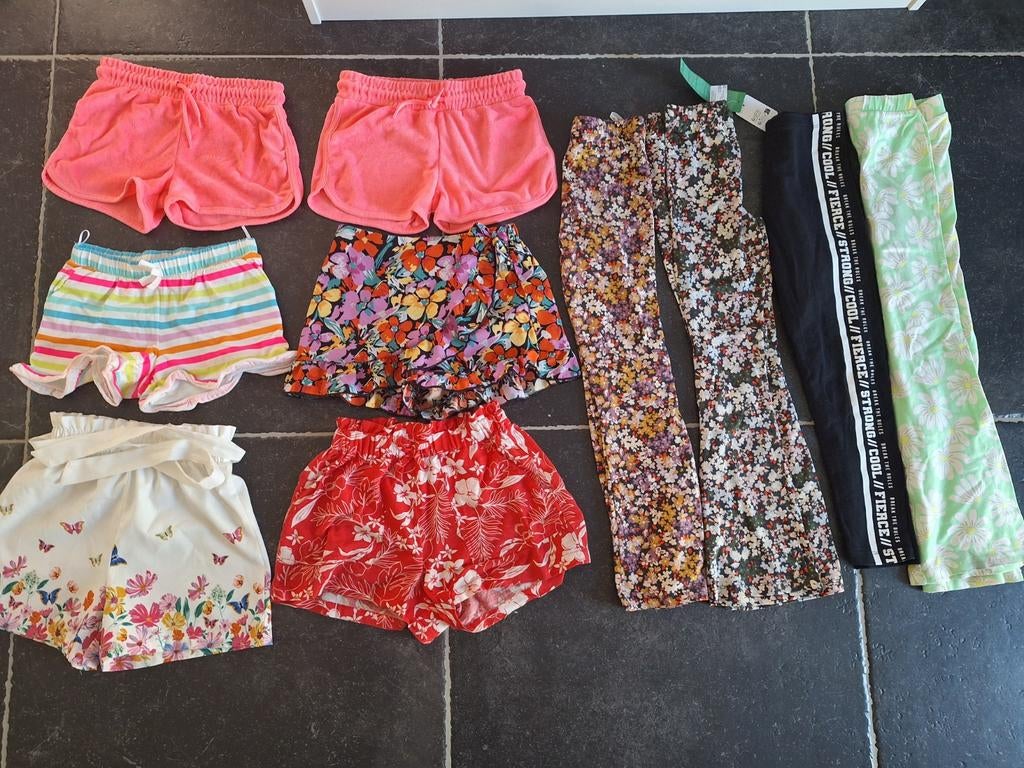Pakketje shorts en leggings maat 122/128, Kinderen en Baby's, Kinderkleding | Maat 128, Ophalen, Meisje