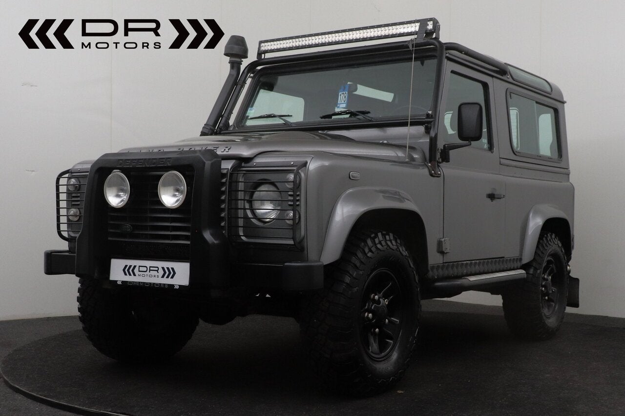 Land Rover Defender BTW WAGEN - AIRCO - ZETELVERWARMING, 122 pk, Zwart, 4 cilinders, 0 kg