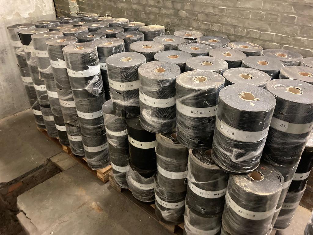 Grote lot dakmaterialen en sanitair, Enlèvement, Neuf